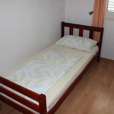 In With Sea View, Balcony, Air Conditioning, Wifi 5148-4 *