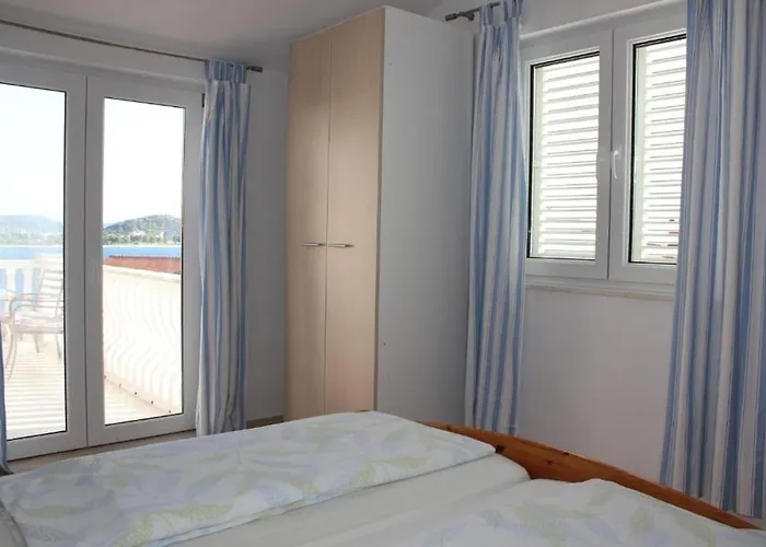 In With Sea View, Balcony, Air Conditioning, Wifi 5148-4 Διαμέρισμα *